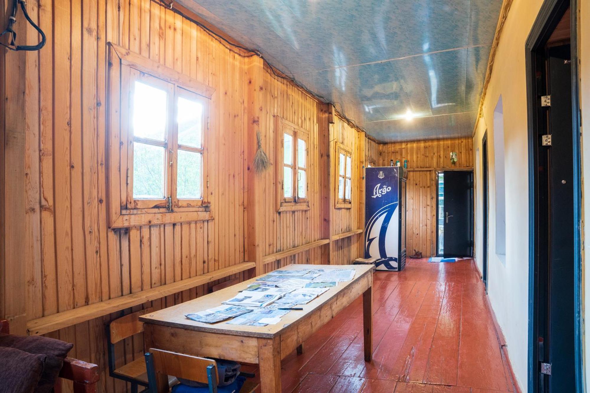 Guesthouse Svani Ushguli Exterior photo